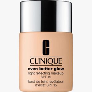 Even Better Glow Light Reflecting Makeup SPF 15 30 ml (Farge: CN 10 Alabaster)