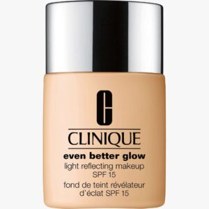 Even Better Glow Light Reflecting Makeup SPF 15 30 ml (Farge: WN 12 Meringue)