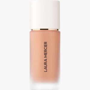 Real Flawless Weightless Perfecting Foundation 30 ml (Farge: 3N2 Camel)