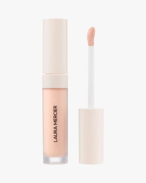 Real Flawless Weightless Perfecting Concealer 7 ml (Farge: 0N1)