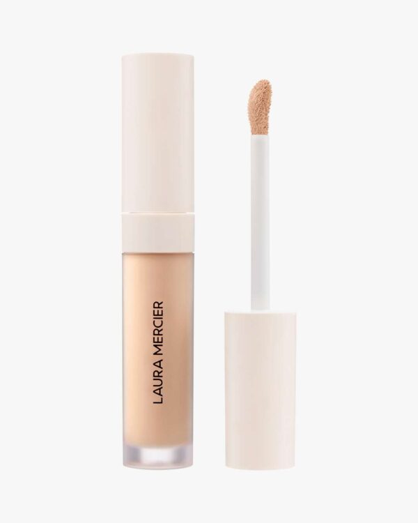 Real Flawless Weightless Perfecting Concealer 7 ml (Farge: 1N0)