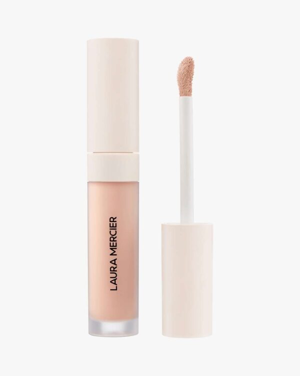 Real Flawless Weightless Perfecting Concealer 7 ml (Farge: 1N1)