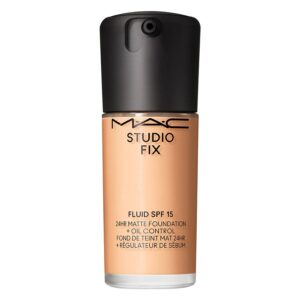 MAC Cosmetics Studio Fix Fluid Broad Spectrum Spf 15 NC18 30ml