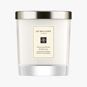 English Pear & Freesia Home Candle 200 g