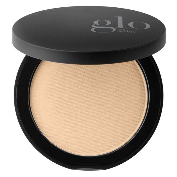 Glo Skin Beauty Pressed Base Golden Medium 9g