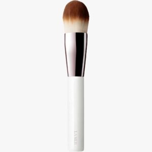 The Foundation Brush