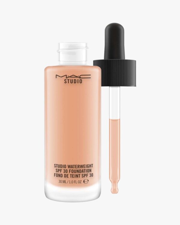 Studio Waterweight Foundation SPF 30 30 ml (Farge: NW30)