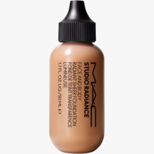 Studio Radiance Face And Body Radiant Sheer Foundation 50 ml (Farge: N3)