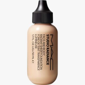 Studio Radiance Face And Body Radiant Sheer Foundation 50 ml (Farge: C0)