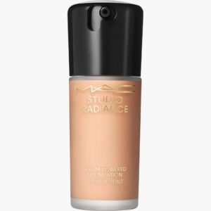 Studio Radiance Serum-Powered Foundation 30 ml (Farge: NW25)