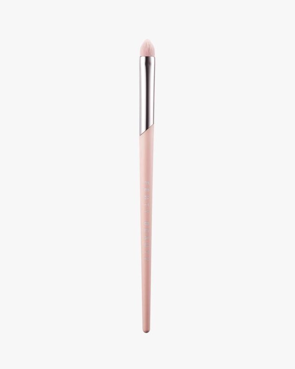 Precise Definition Eyeshadow Brush 220