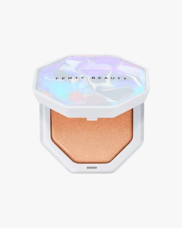 Demi&apos;Glow Light-Diffusing Highlighter 3