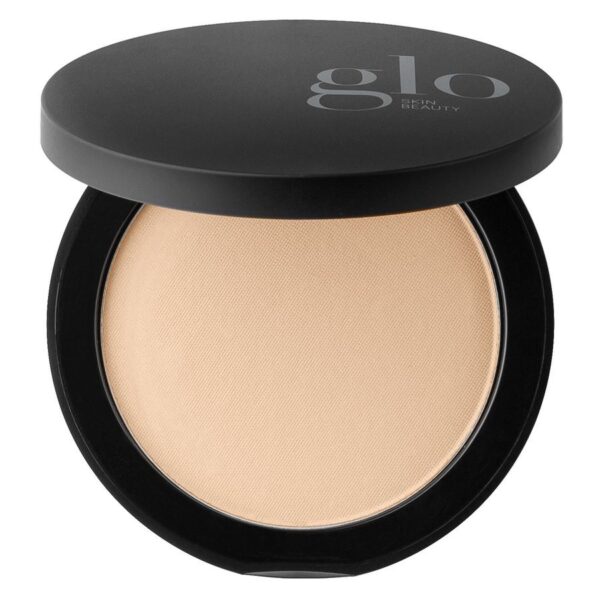 Glo Skin Beauty Pressed Base Natural Light 9g