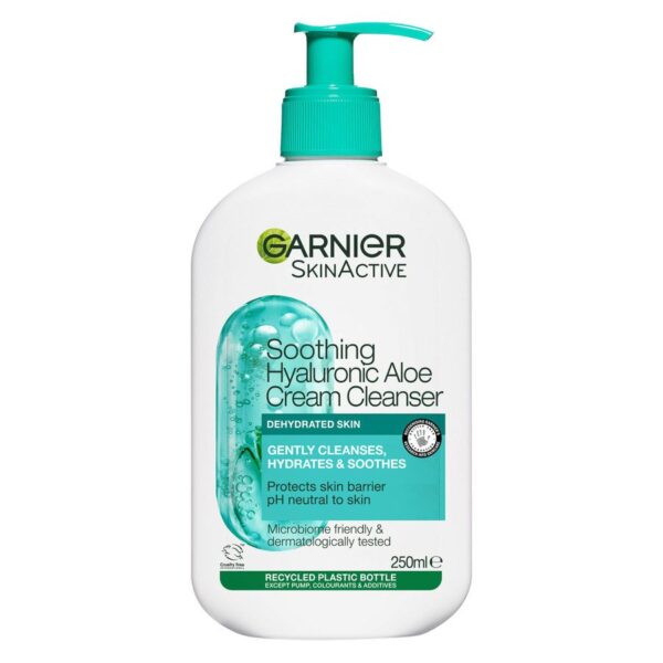 Garnier SkinActive Hyaluronic Aloe Gentle Cleanser 250ml