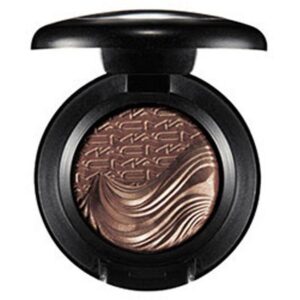 MAC Cosmetics Extra Dimension Stolen Moment 1