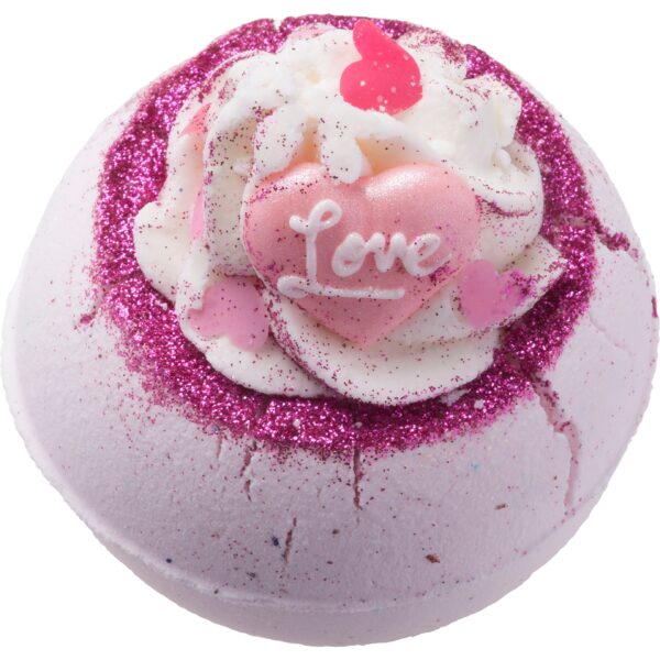 Bomb Cosmetics Bath Blaster Fell In Love