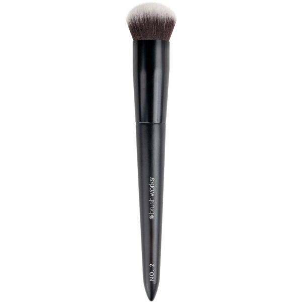 Brushworks No. 2 Buffing Foundation Brush