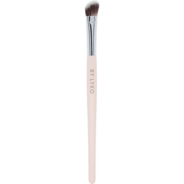 By Lyko Angled Eyeshadow Brush