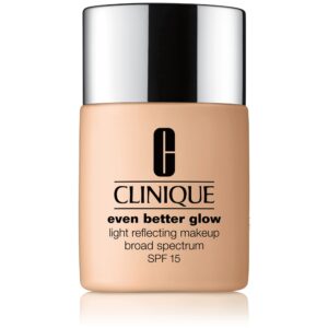 Clinique Even Better Glow Light Reflecting Makeup SPF15 CN 74 Beige