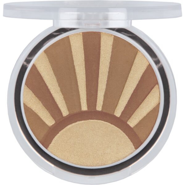 essence Kissed By The Light Illuminating Powder 02