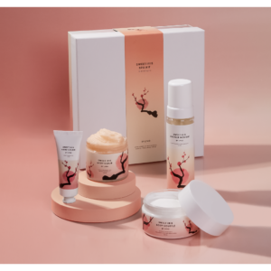 By Lyko Sweet Iris Spa Kit - Silky as Soufflé