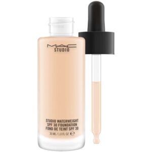 MAC Cosmetics Studio Waterweight Spf 30 /Pa++ Foundation  Nc15