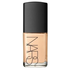 NARS Sheer Glow Foundation Vienna