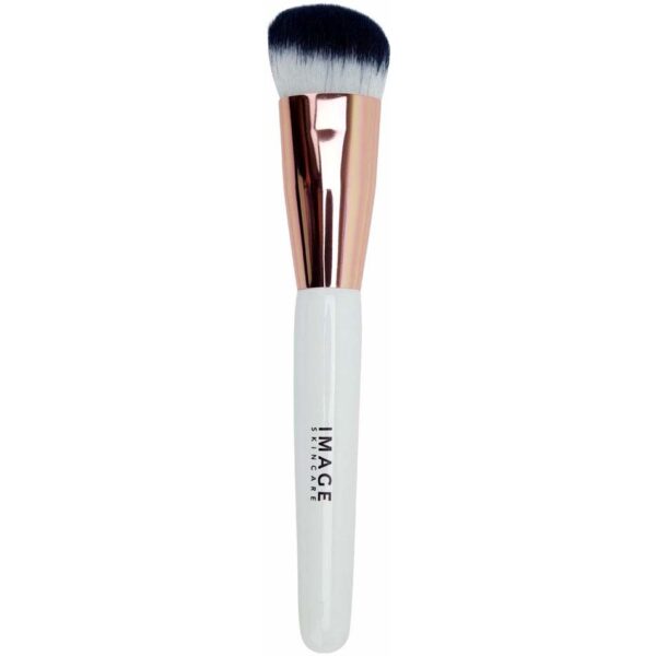 IMAGE Skincare I Beauty I Beauty Flawless Foundation Brush