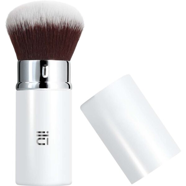 ilū 201 Retractable Kabuki Brush