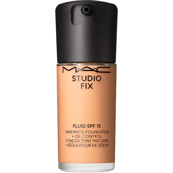 MAC Cosmetics Studio Fix Broad Spectrum Foundation SPF 15 NW22