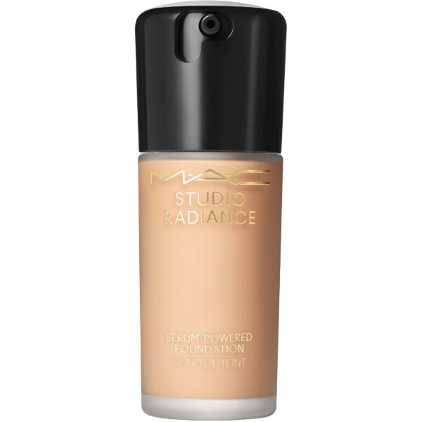 MAC Cosmetics Studio Radiance Serum-Powered Foundation Nw15