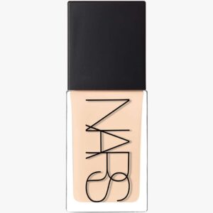 Light Reflecting Foundation 30 ml (Farge: Mont Blanc)