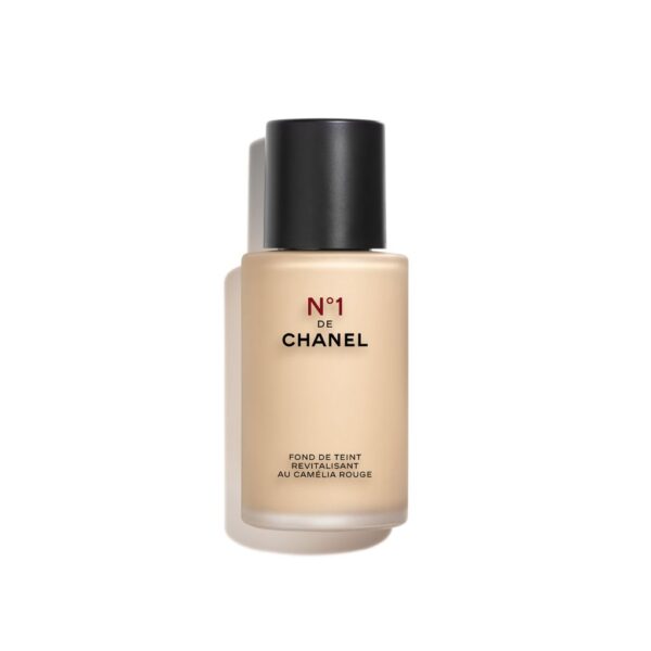 N°1 DE CHANEL REVITALIZING FOUNDATION (Farge: B20)