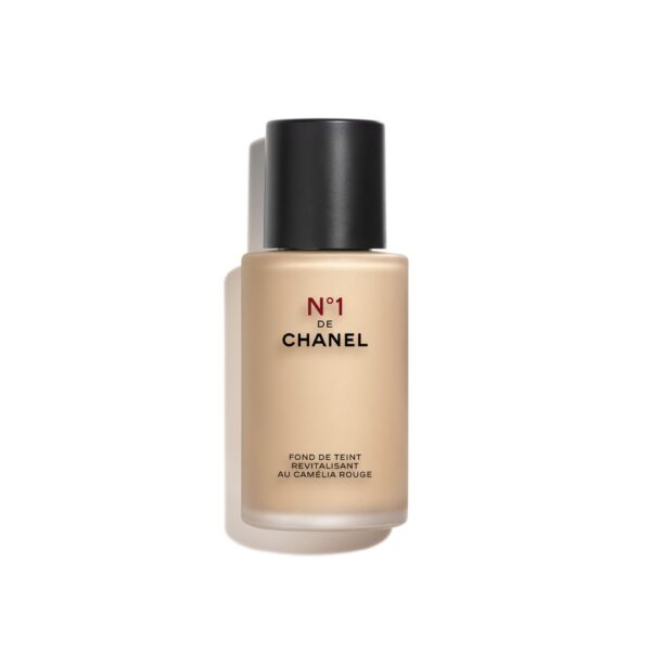 N°1 DE CHANEL REVITALIZING FOUNDATION (Farge: B30)