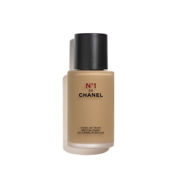 N°1 DE CHANEL REVITALIZING FOUNDATION (Farge: BD121)