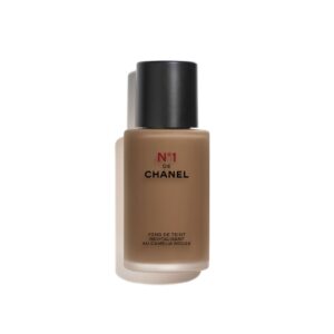 N°1 DE CHANEL REVITALIZING FOUNDATION (Farge: BR152)