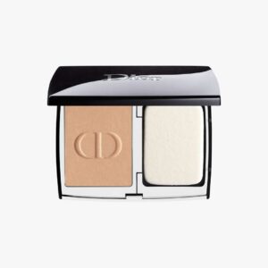 Dior Forever Natural Velvet Compact Foundation 10 g (Farge: 4N)