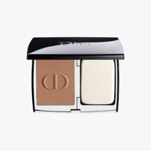 Dior Forever Natural Velvet Compact Foundation 10 g (Farge: 6N)