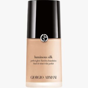 Luminous Silk Foundation 30 ml (Farge: 4.75)