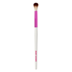 KISS Ruby Kisses Tapered Eyeshadow Brush