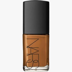 Sheer Glow Foundation 30 ml (Farge: New Caledonia)