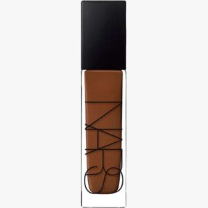 Natural Radiant Longwear Foundation 30 ml (Farge: Zambie)