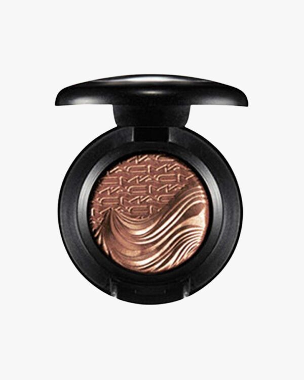 Extra Dimension Eye Shadow 1