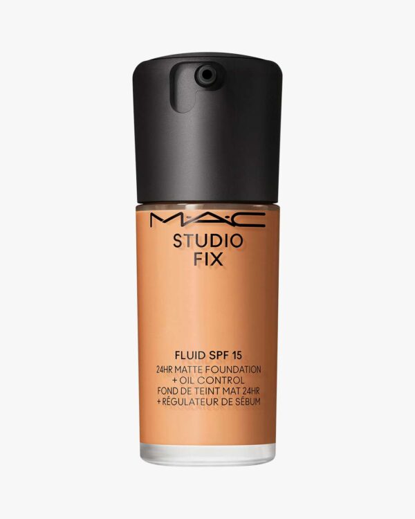 Studio Fix Fluid SPF 15 24HR Matte Foundation + Oil Control 30 ml (Farge: NC43.5)