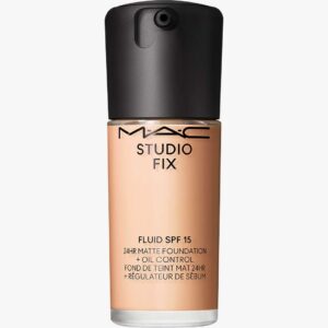 Studio Fix Fluid SPF 15 24HR Matte Foundation + Oil Control 30 ml (Farge: NW13)