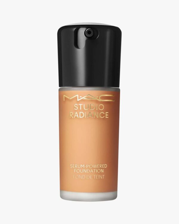 Studio Radiance Serum-Powered Foundation 30 ml (Farge: NW43)