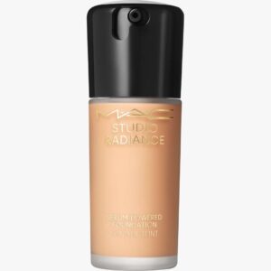 Studio Radiance Serum-Powered Foundation 30 ml (Farge: C 4)