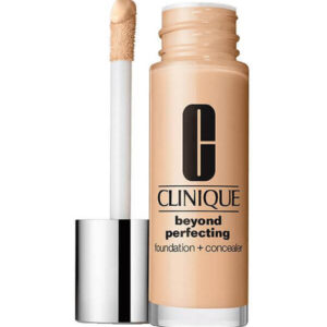 Clinique Beyond Perfecting Makeup + Concealer CN 18 Cream Whip