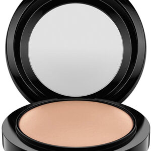 MAC Mineralize Skinfinish/ Natural Medium Dark