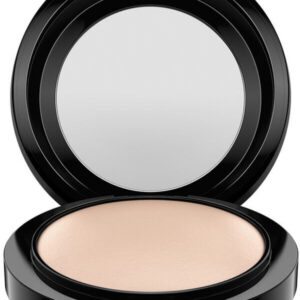 MAC Mineralize Skinfinish/ Natural Light